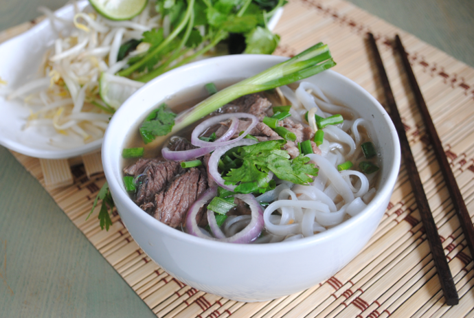 Káº¿t quáº£ hÃ¬nh áº£nh cho pho traditional food in vietnam